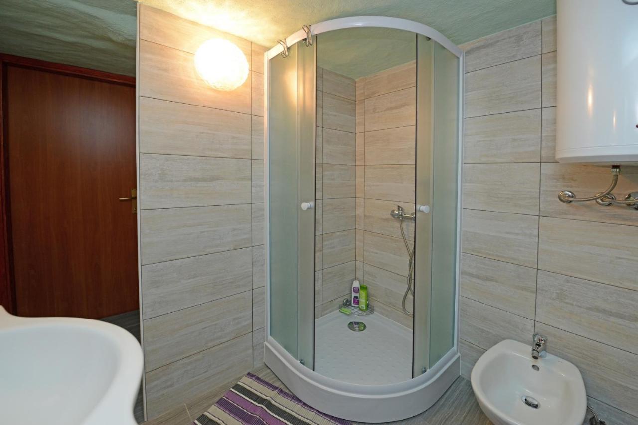 Maja Apartment Višnjan Εξωτερικό φωτογραφία