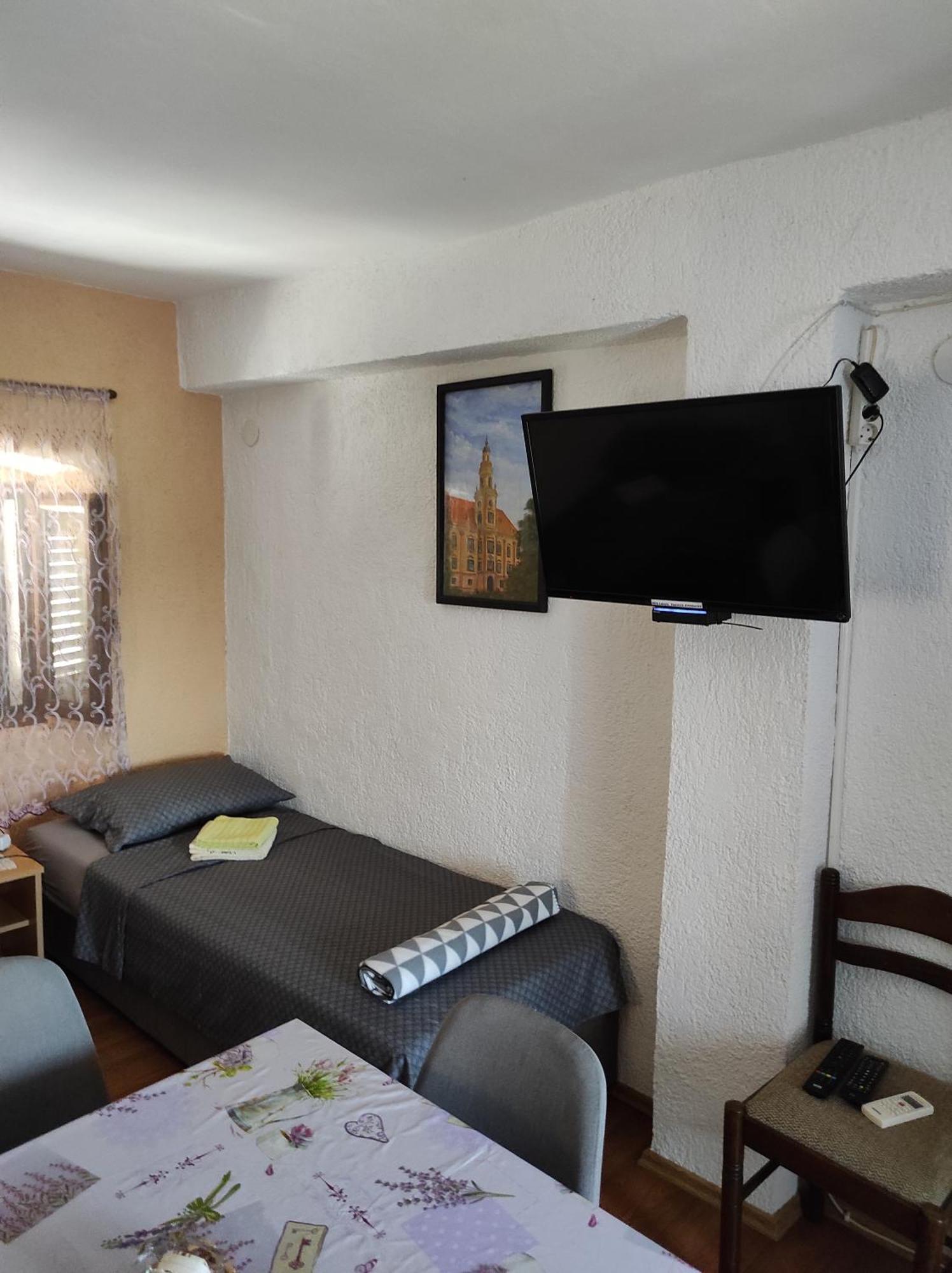Maja Apartment Višnjan Δωμάτιο φωτογραφία